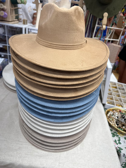 The Cam Suede Rancher