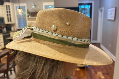 The JG Signature Palm Lacquer Hat